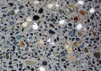 full-exp-hiperfloor-river-pebble-close-up